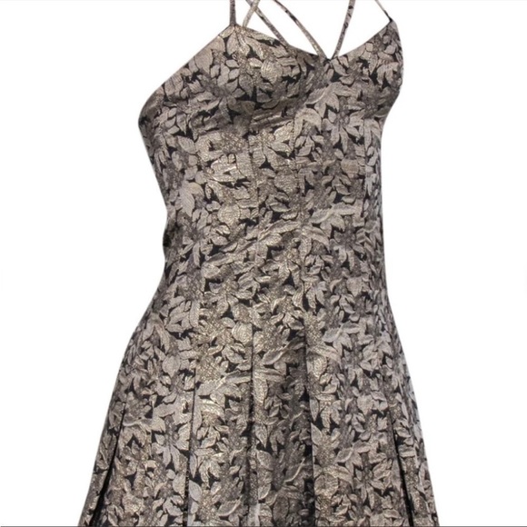 Nwt Lovers + Friends Abby Metallic Brocade Fit & Flare Mini Dress - Picture 6 of 8